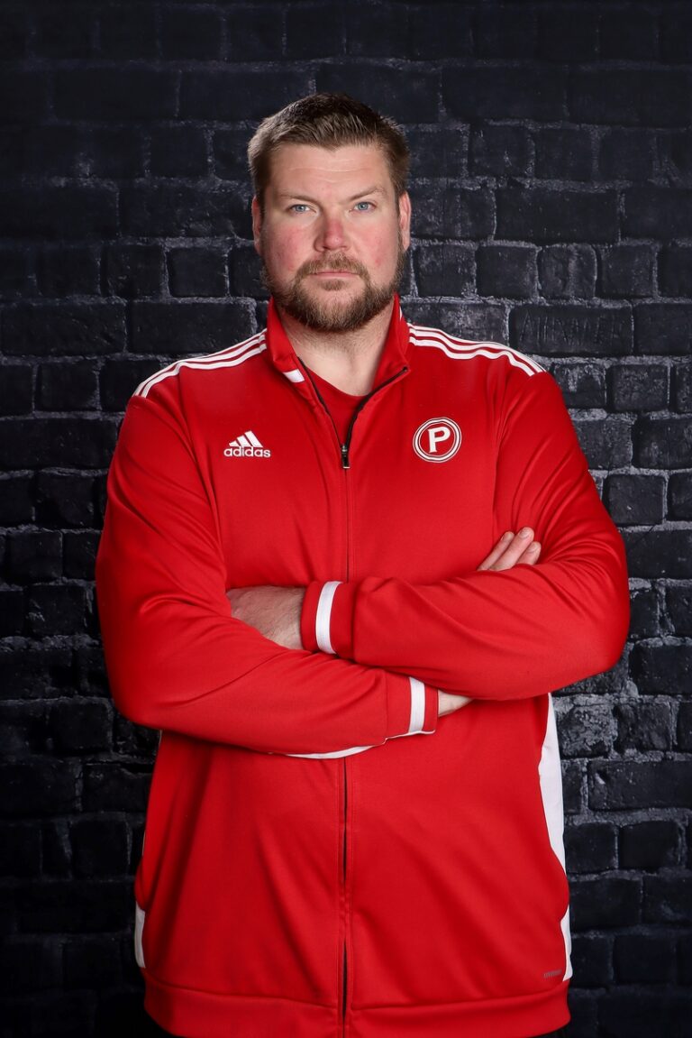 Antti Nikkilä jatkaa Pyrinnössä juniorivalmentajana