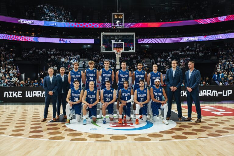 Susijengi kolmannen kerran Vuoden joukkue, Lassi Tuovi Vuoden valmentaja – Miikka Muurinen Vuoden nuori urheilija!