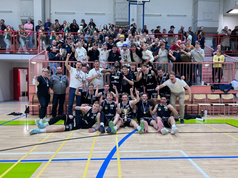 PeU-Basket viimeisteli tuhkimotarinansa ja voitti Divisioona B:n finaalit