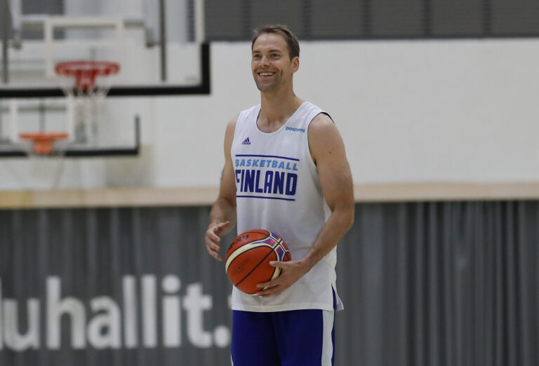 Susijengi-konkareilta ylistystä nuorisojaostolle: ”Vauhtia on treeneissä ja kentällä”