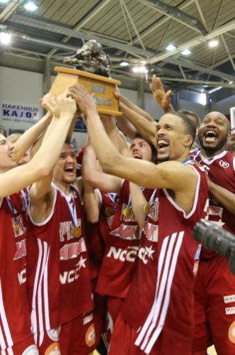 Pyrintö Suomen mestariksi kolmen vuoden tauon jälkeen