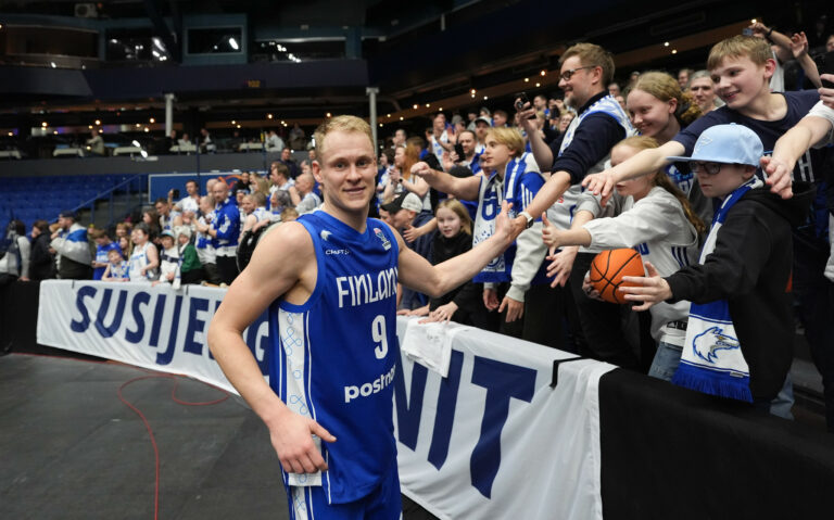 Sasu Salinin Teneriffa lähellä jatkopaikkaa Mestarien liigassa