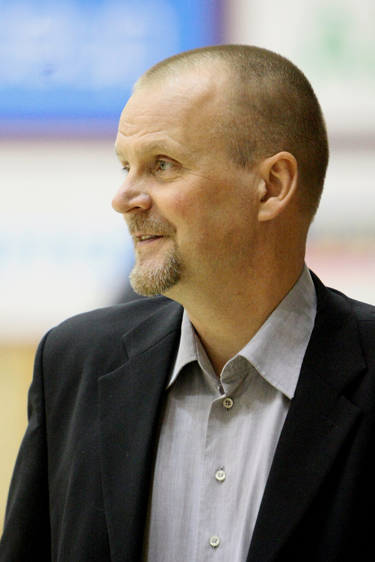 Maajoukkuevalmentaja Pekka Salminen EBT:hen