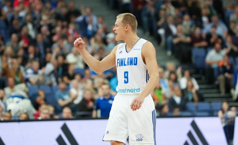 Susijengi Viro-maaotteluiden kautta kesän MM-karsintaikkunaan