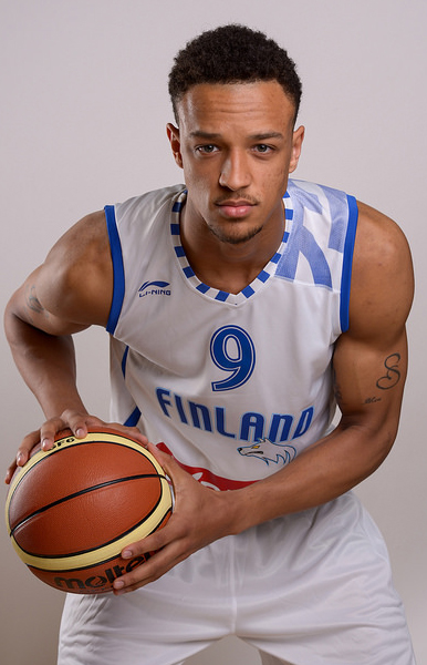 Shawn Hopkins erinomaisessa iskussa Georgia Southernia vastaan