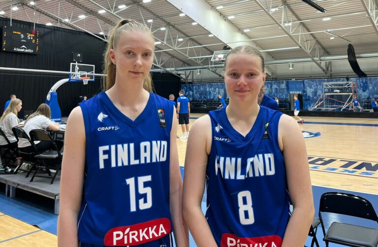 Sudenpennut nitisti Islannin kahdesti ja jatkaa voittamattomana Kisakallion 16-vuotiaiden PM-kisoissa