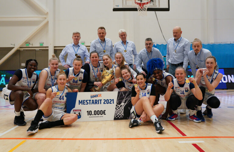 Naisten Suomen Cupin mestaruus jälleen Kotkaan