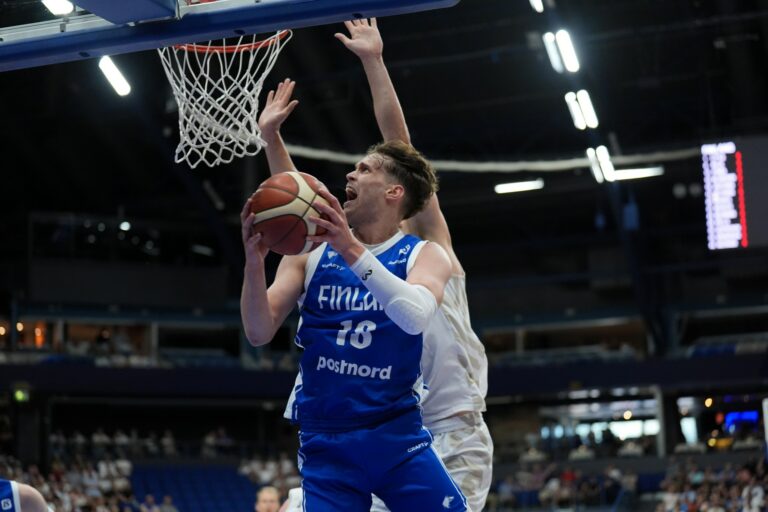 Mikael Jantunen Euroliigan mestari Fenerbahcen riveihin