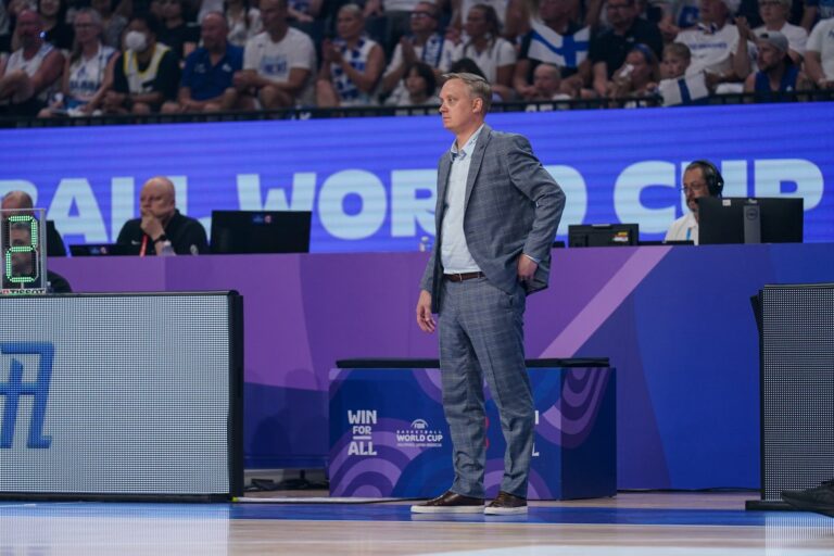 Mikko Larkas Limoges CSP:n päävalmentajaksi