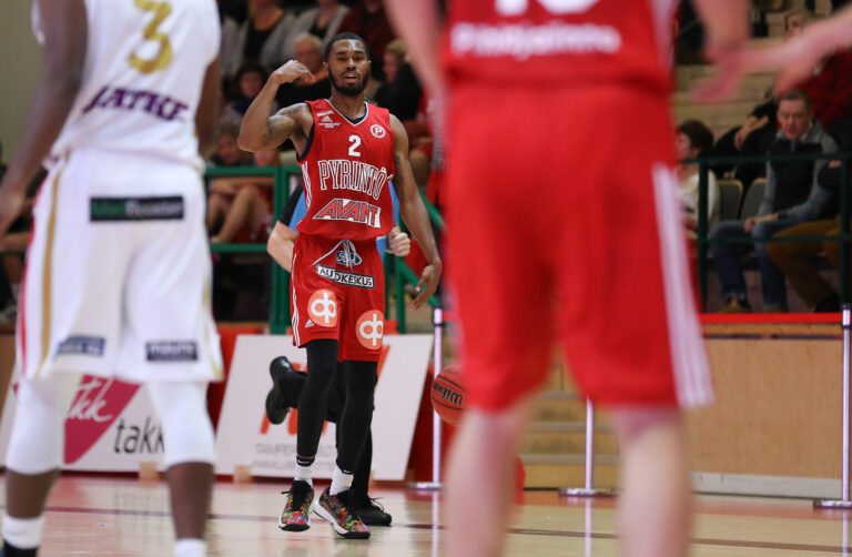 Voittoputkessa liitävä Pyrintö aiheutti Ura Basketille jo kuudennen peräkkäisen tappion