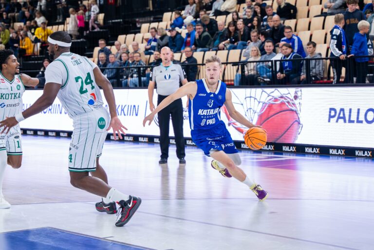 Tuomas Hirvonen siirtyy KTP-Basketiin