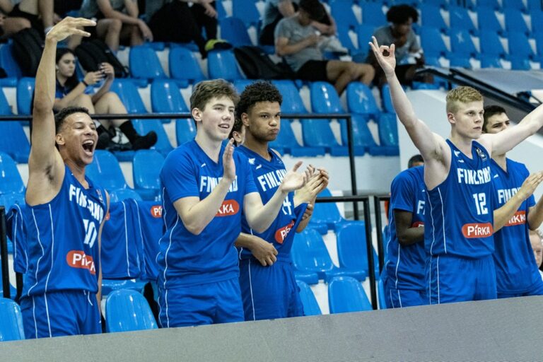 Suomen 18-vuotiaat pojat peittosivat Belgian B-divisioonan EM-kisoissa