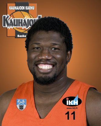Henry Umoru jatkaa Kauhajoen Karhussa