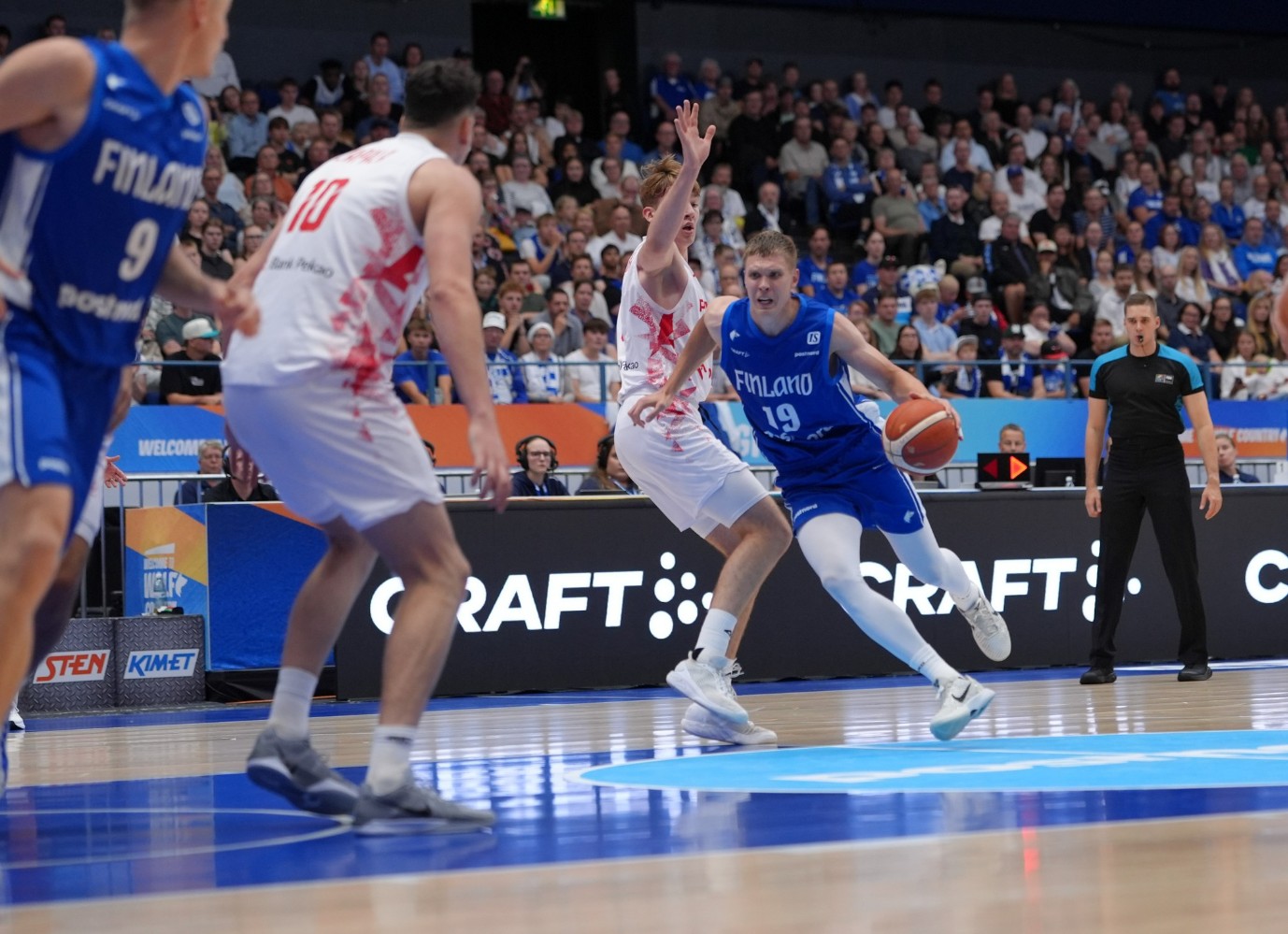 Elias Valtonen säkitti 16 pistettä. Kuva: Ville Vuorinen