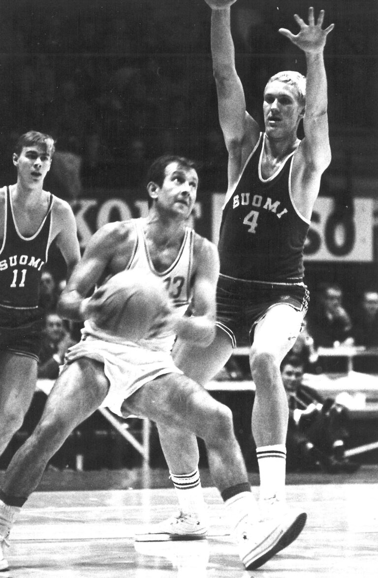Koripallon EM-kisat 1967 (osa 6): Suomi-Espanja