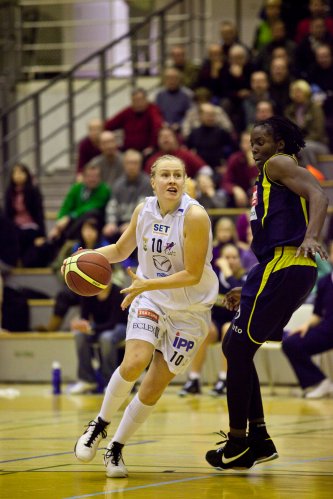 Kaisa Valtakari siirtyy Catzista ToPoon
