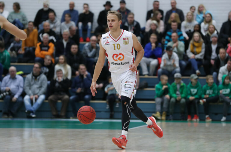 Marius Van Andringa siirtyy isien maille Ranskaan