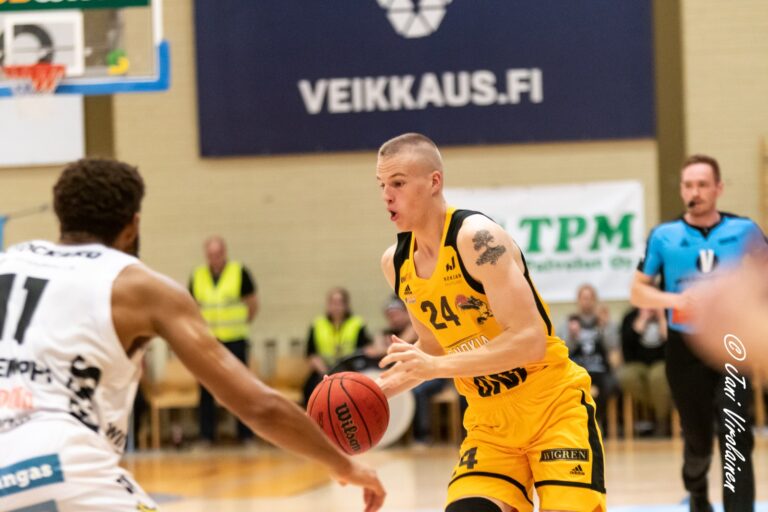 Michael Besselinkille jatkosopimus BC Nokian kanssa