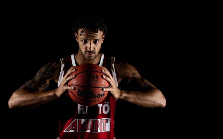 Korisliiga-ennakko: Shawn Hopkins saa Pyrinnössä entistä suuremman roolin ja näkee joukkueessa toimivaa kemiaa