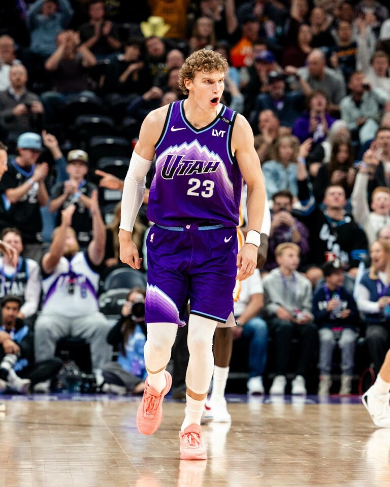 Lauri Markkanen 26 pistettä, kun Jazz vei voiton Tuomas Iisalon Grizzliesistä