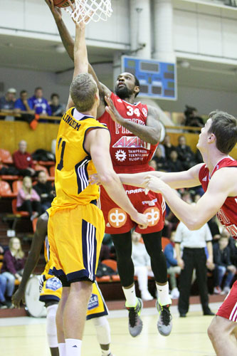 Akeem Wright ei jatka Pyrinnössä