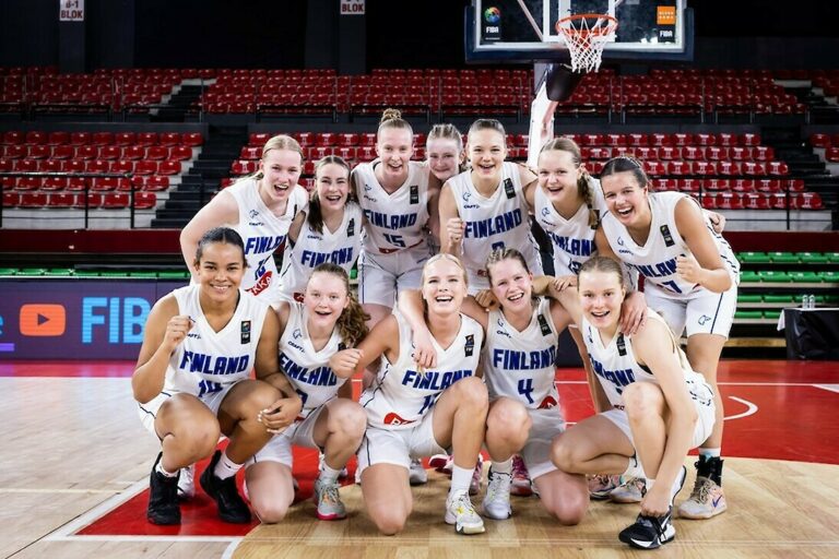 Suomen 17-vuotiaiden tyttöjen MM-lohkoon Japani, Espanja ja Argentiina