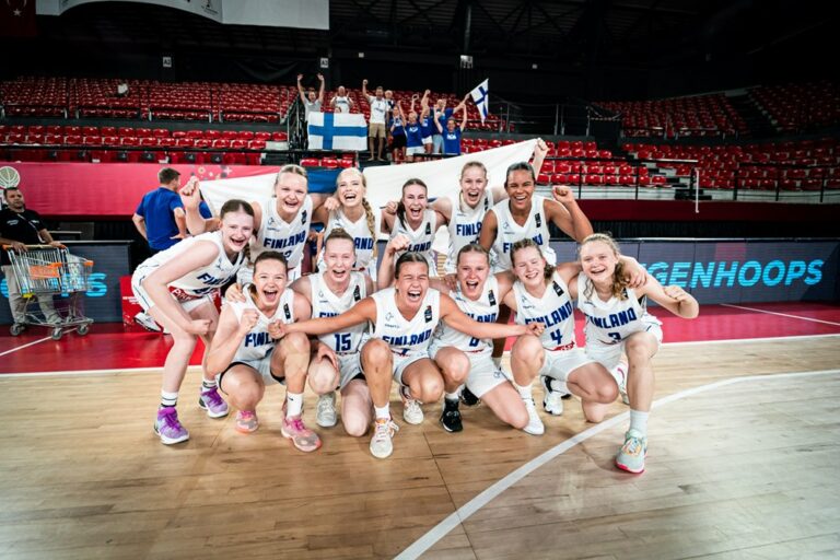 Suomen kaikkien aikojen Top 10 juniorimaajoukkueet: Hakalasta ja Kulosesta 2020-luvun urotekoihin