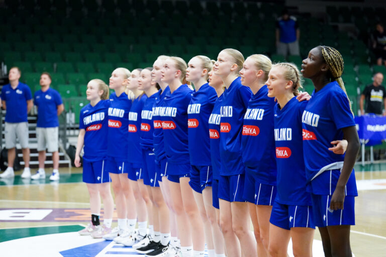 Suomen 18-vuotiaiden tyttöjen maajoukkue aloittaa Sudenpentujen EM-kisasavotan Turkissa