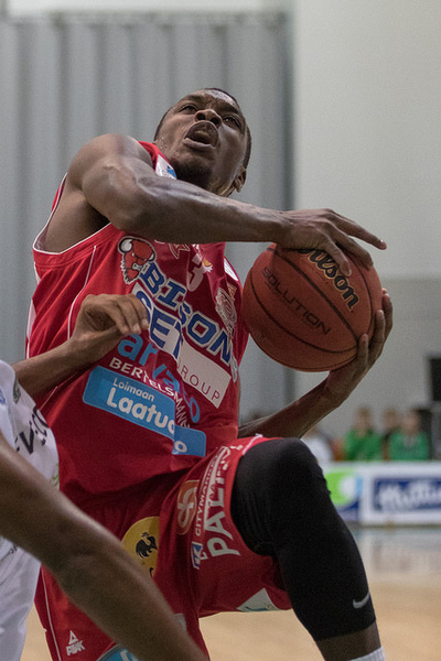 KTP-Basket saa vieraakseen Bisonsin VeikkausTV:n ottelussa