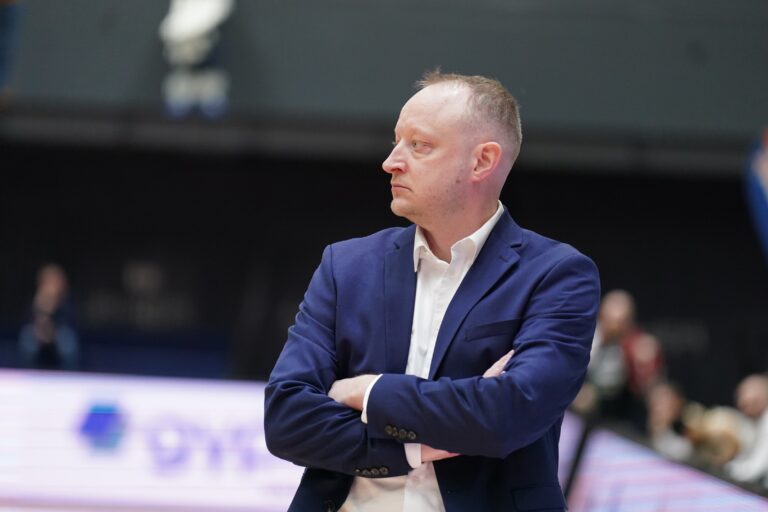 Vesa Vertio ja Rytas Vilna juhlivat FIBA:n Mestarien liigan mestaruutta