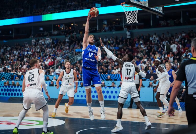 Jantusen Fenerbahce Euroliigan Final Fouriin, Kaukiainen taas Viron finaaleihin