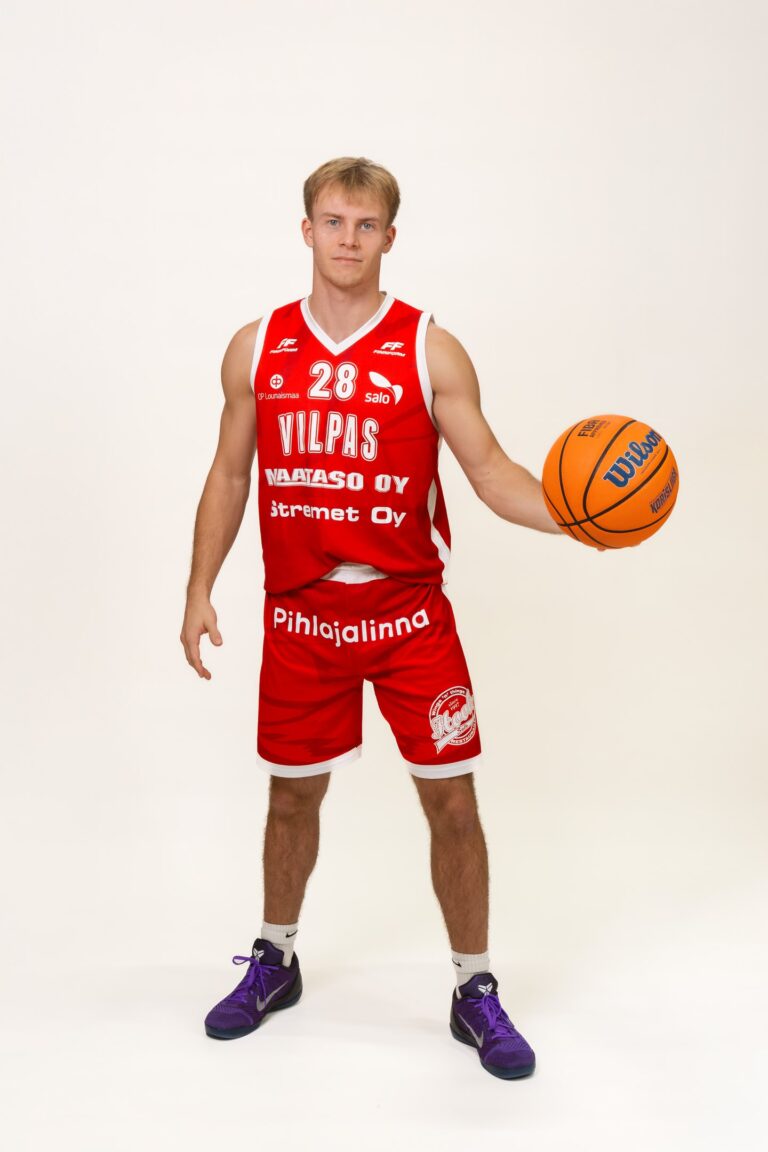 Daniel Rantapaju Kipinän takakentälle