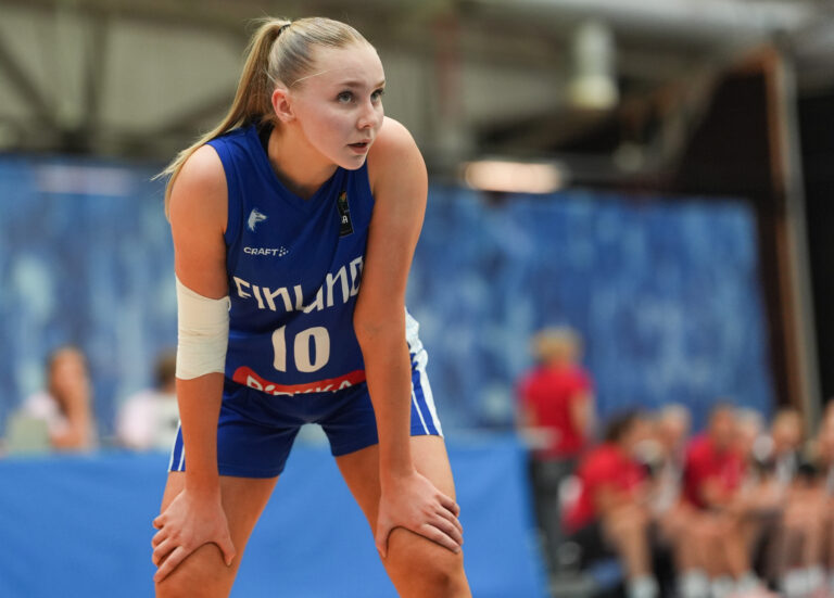 Suomen 16-vuotiaat tytöt taipuivat Latvialle maaottelussa