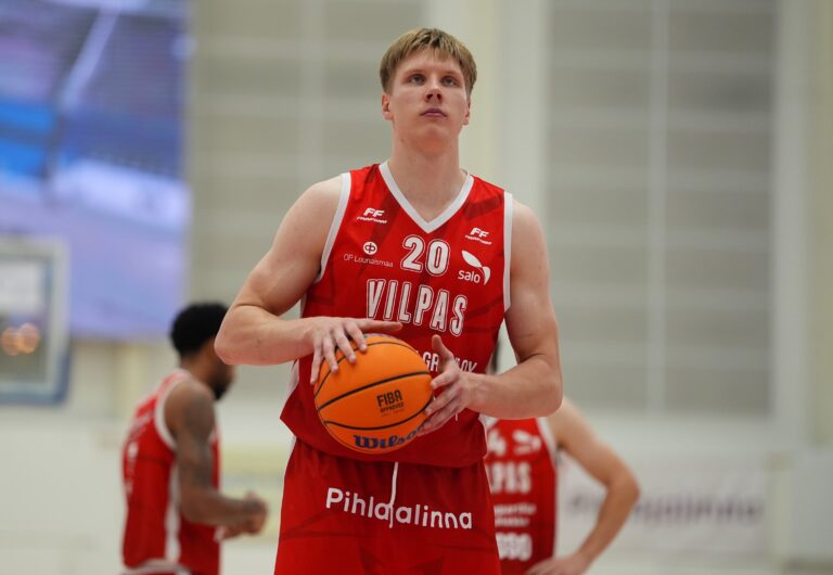Luukas Vaara Spirou Charleroin riveihin kaksivuotisella sopimuksella
