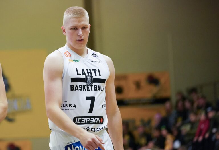 Eemi Luukkonen palaa Lahti Basketballiin