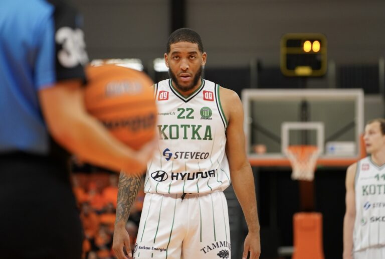 Roydell Brown vahvistamaan Bisons Loimaata