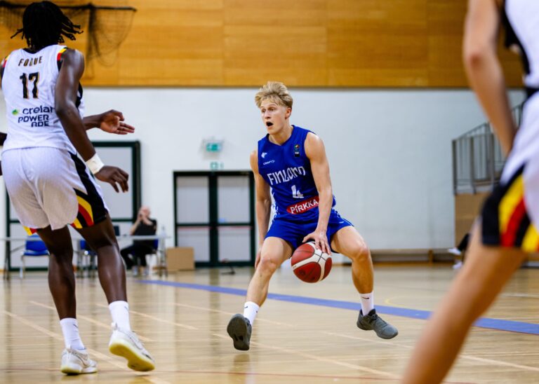Suomen 18-vuotiaat pojat taipuivat Belgialle EM-kisojen alkulohkossa