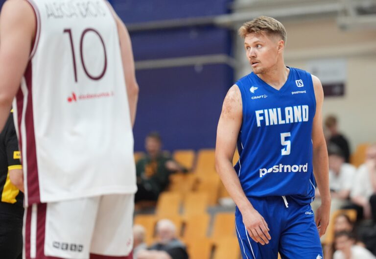 Alankomaiden mestari Erik Sajantila vahvistaa Karhu Basketia