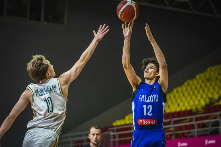 Suomen 16-vuotiaat pojat voittivat Irlannin ja pelaavat lauantaina turnauksen 9. sijasta