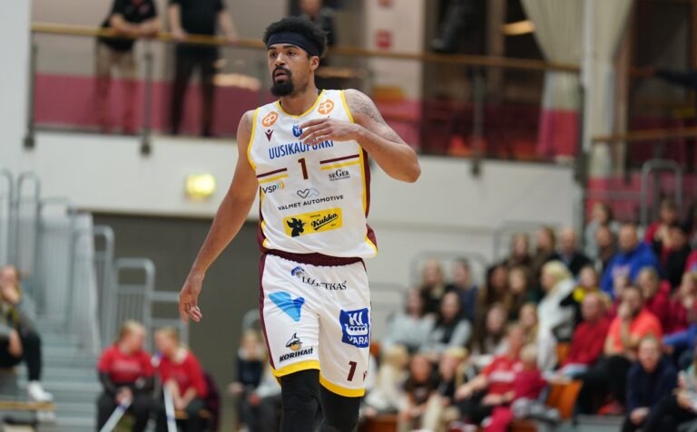 Javion Ogunyemi palaa Korisliigaan – vahvistaa Bisons Loimaata