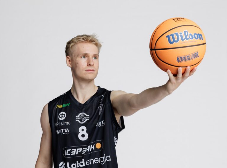Lahti Basketball vakuuttavaan voittoon Williamsin ja Korhosen johdolla