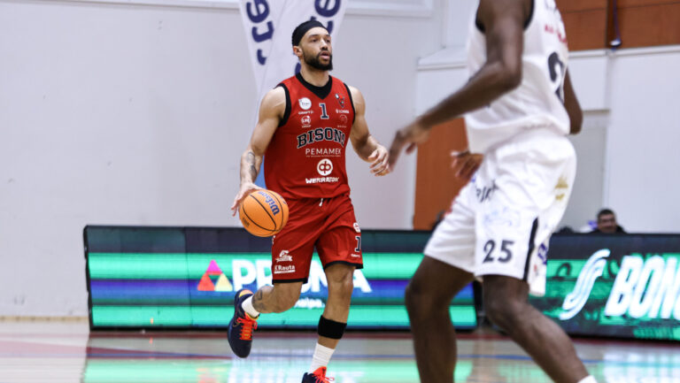 Marco Anthony palaa Korisliigaan ja vahvistaa Karhu Basketia